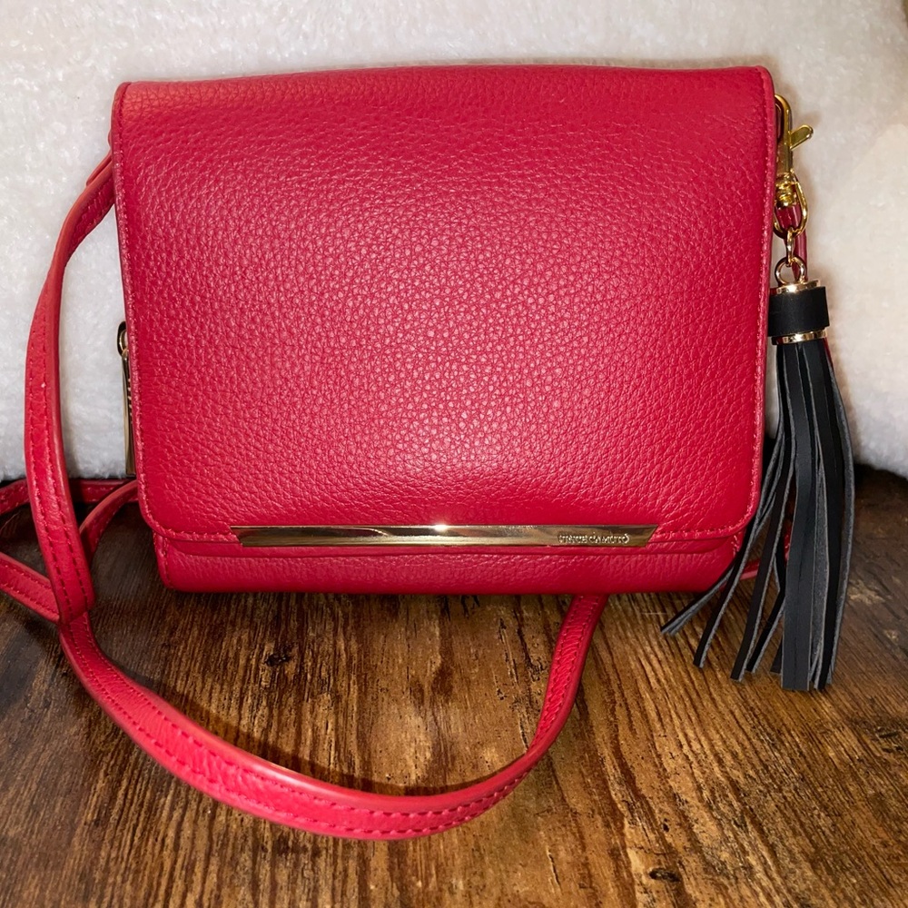 Vince Camuto Anika Red Pebbled Genuine Leather Crossbody Bag/Wallet